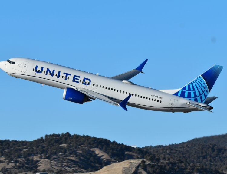 United Flight UA109 Diversion