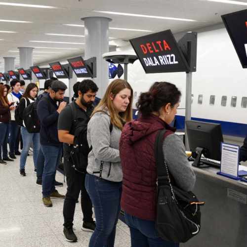 delta flight atlanta airport delay