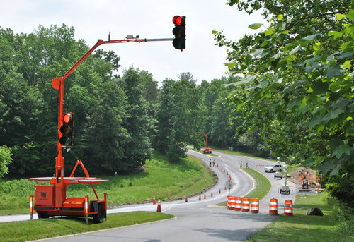 How a Traffic Light Control System Keeps Our Roads Safe and Smooth